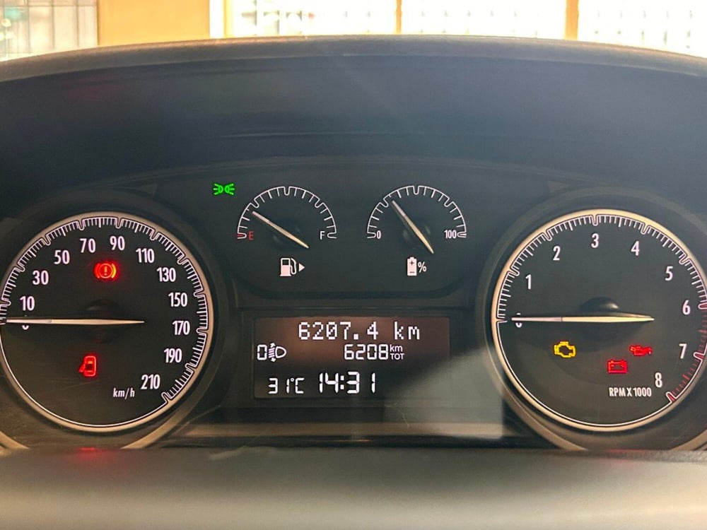 Lancia Ypsilon usata a Verona (13)