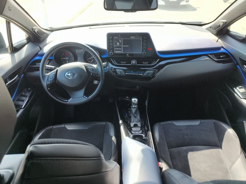 Toyota Toyota C-HR usata a Reggio Calabria (11)