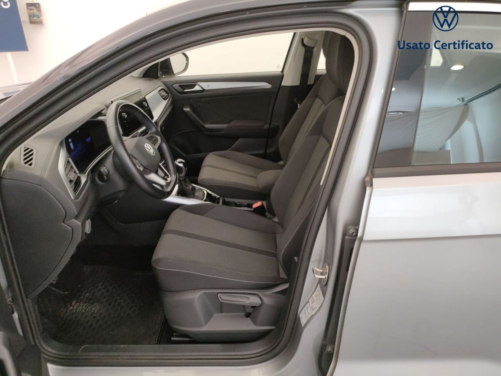Volkswagen T-Roc usata a Varese (11)