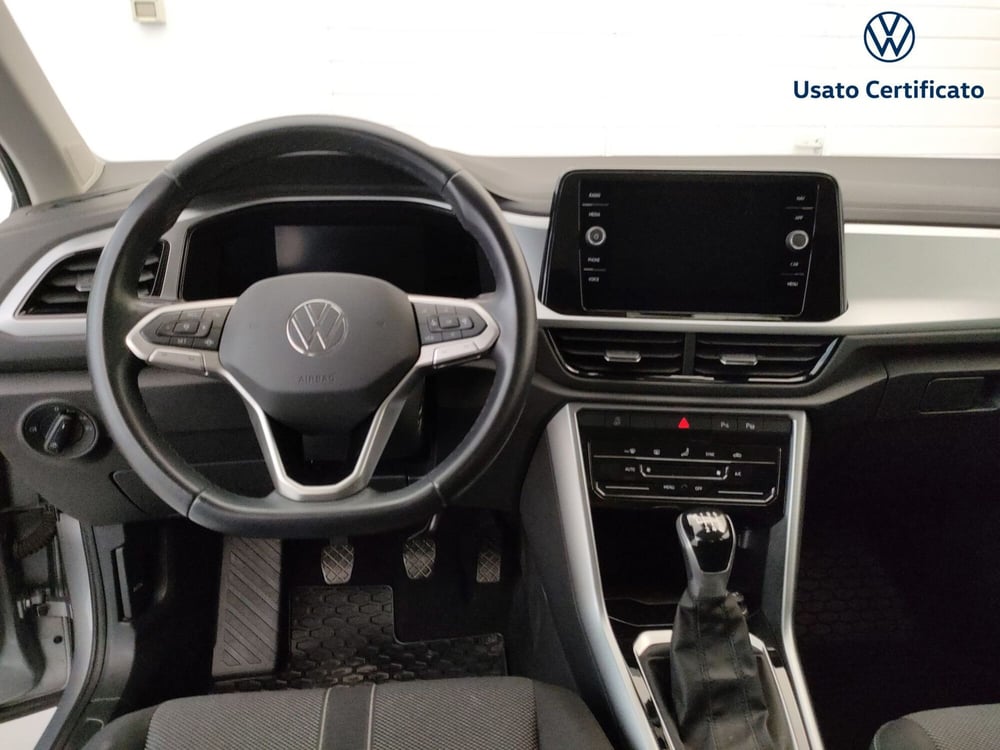 Volkswagen T-Roc usata a Varese (12)
