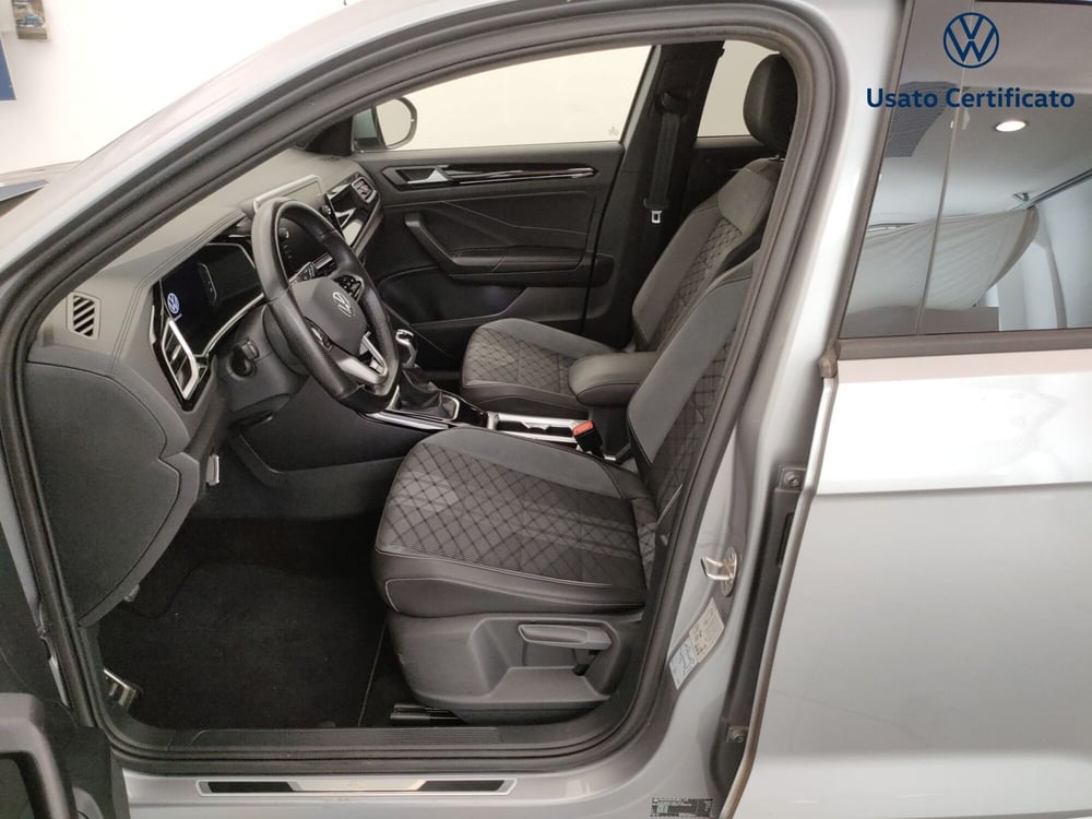 Volkswagen T-Roc usata a Varese (11)