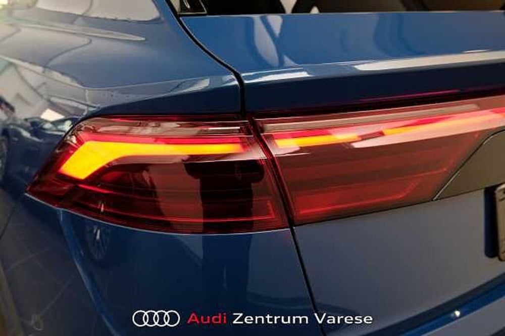 Audi Q8 nuova a Varese (5)