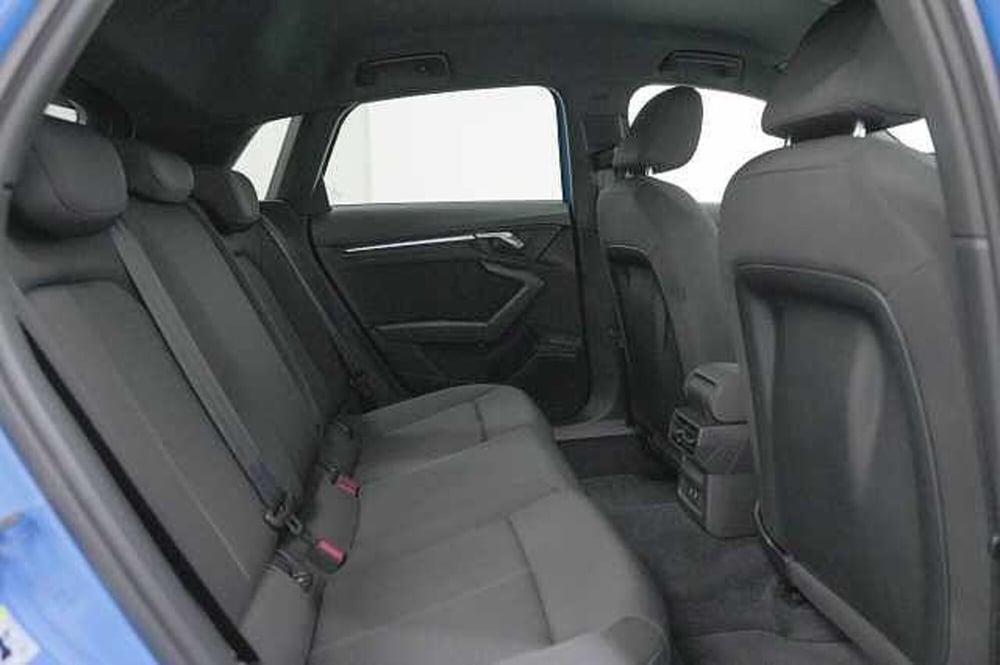 Audi A3 Sportback usata a Como (9)