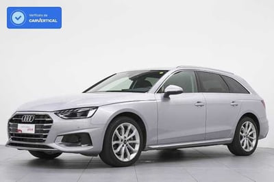 Audi A4 Avant 40 2.0 tfsi mhev Business Advanced 204cv s-tronic del 2023 usata a Lipomo