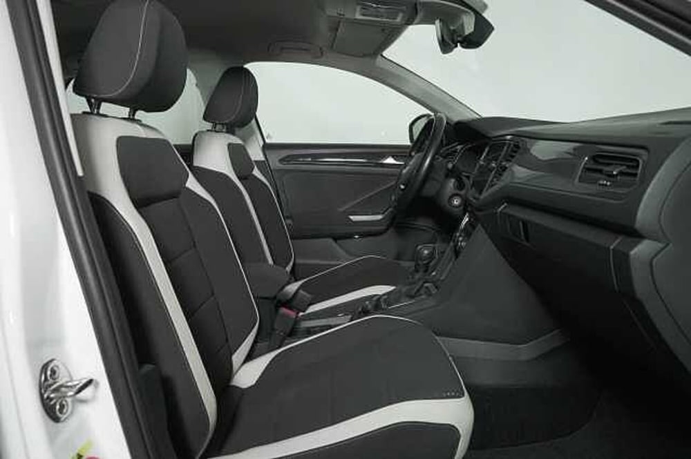 Volkswagen T-Roc usata a Como (11)