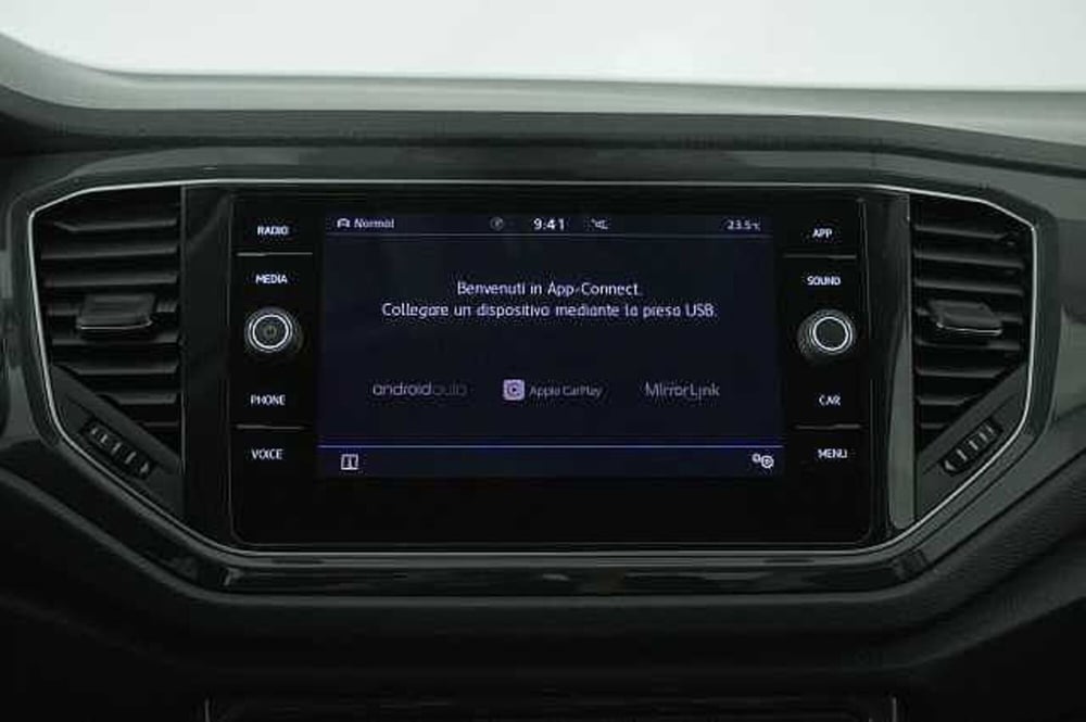 Volkswagen T-Roc usata a Como (17)