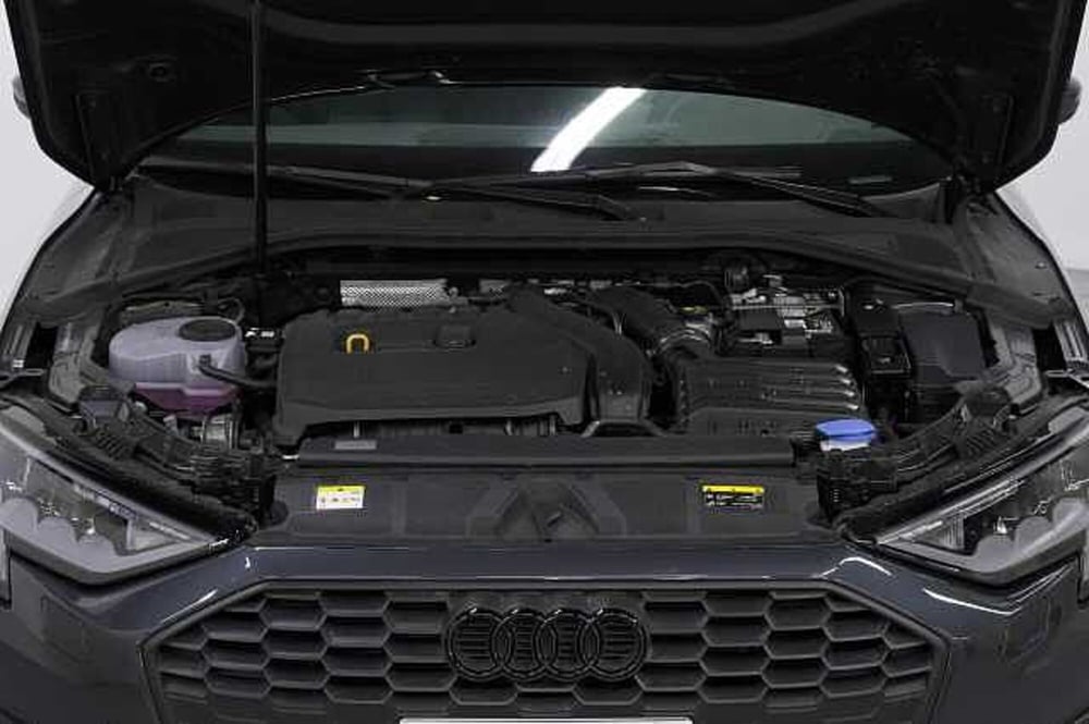 Audi A3 Sportback usata a Como (11)