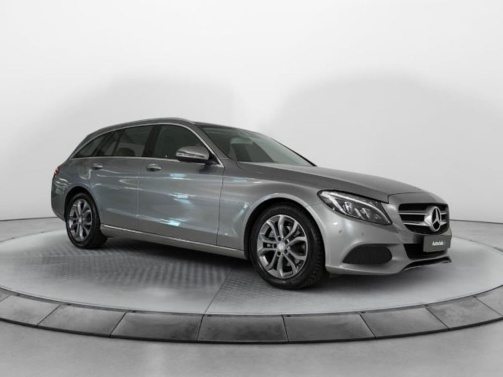 Mercedes-Benz CLS Shooting Brake usata a Modena (16)