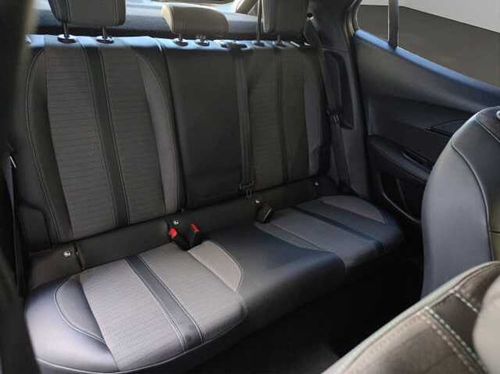 Peugeot 2008 usata a Vibo Valentia (16)