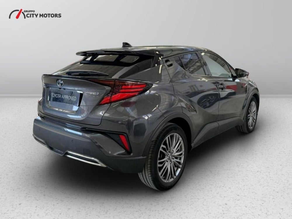 Toyota Toyota C-HR usata a Monza e Brianza (7)