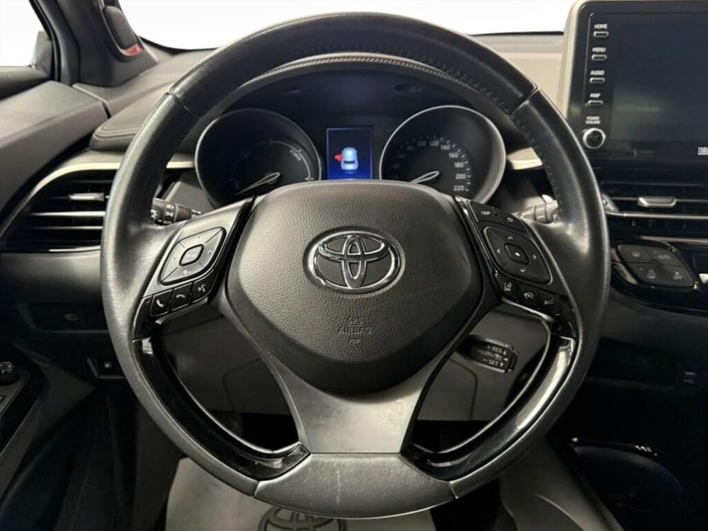 Toyota Toyota C-HR usata a Monza e Brianza (8)