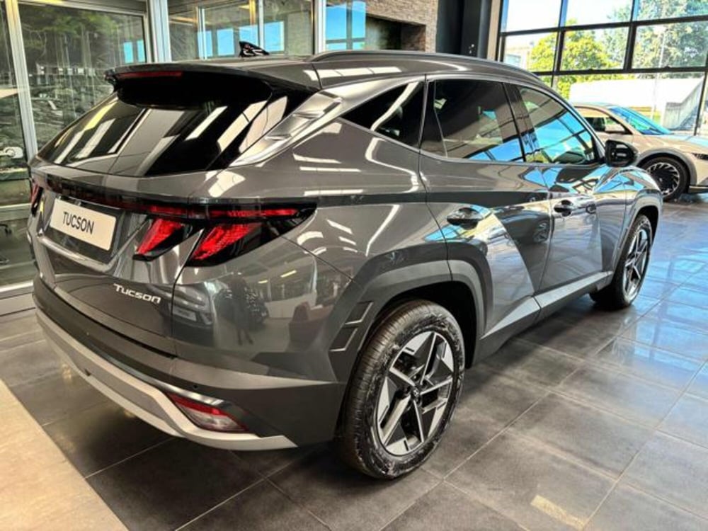 Hyundai Tucson nuova a Pesaro-Urbino (3)