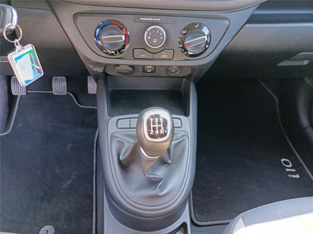 Hyundai i10 usata a Bari (17)