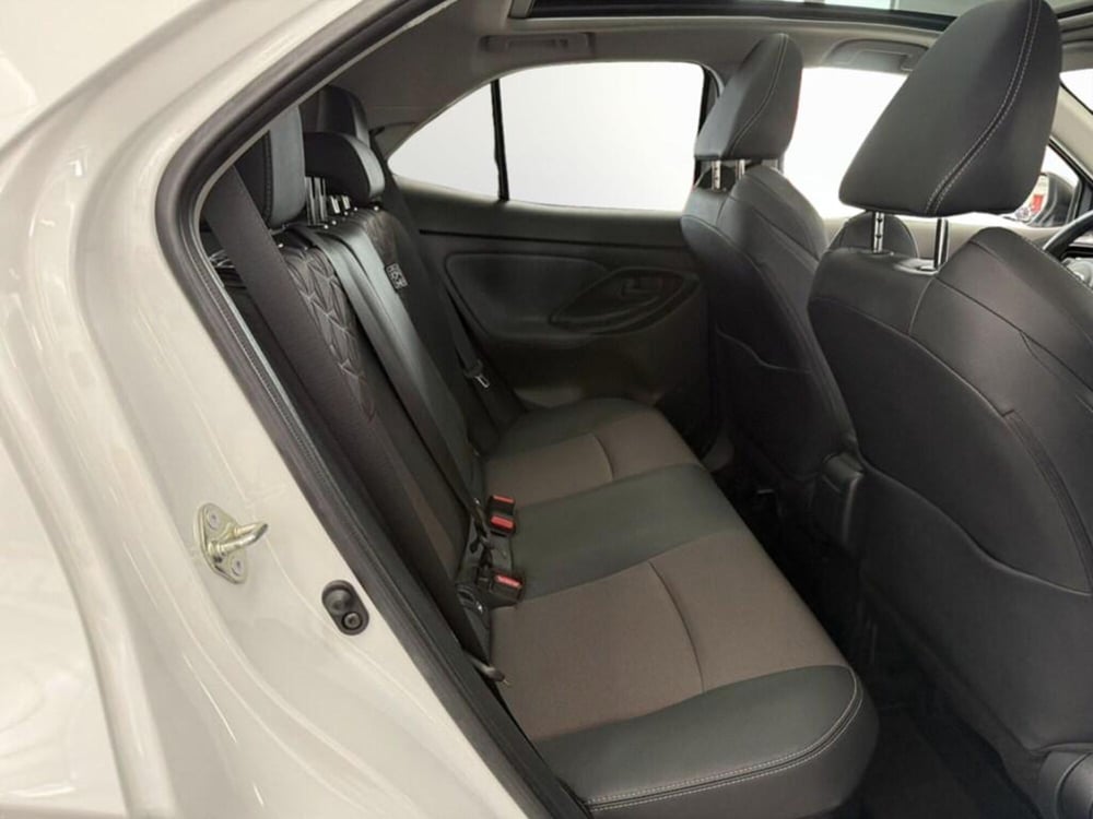 Toyota Yaris Cross usata a Monza e Brianza (11)