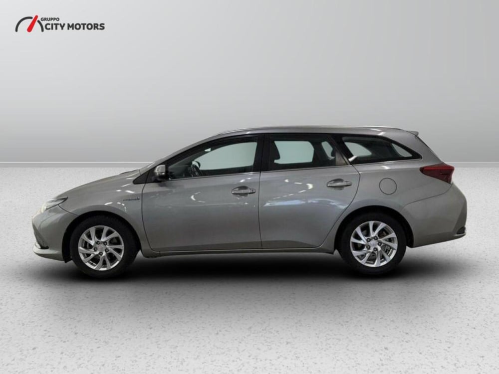 Toyota Corolla Touring Sports usata a Monza e Brianza (3)