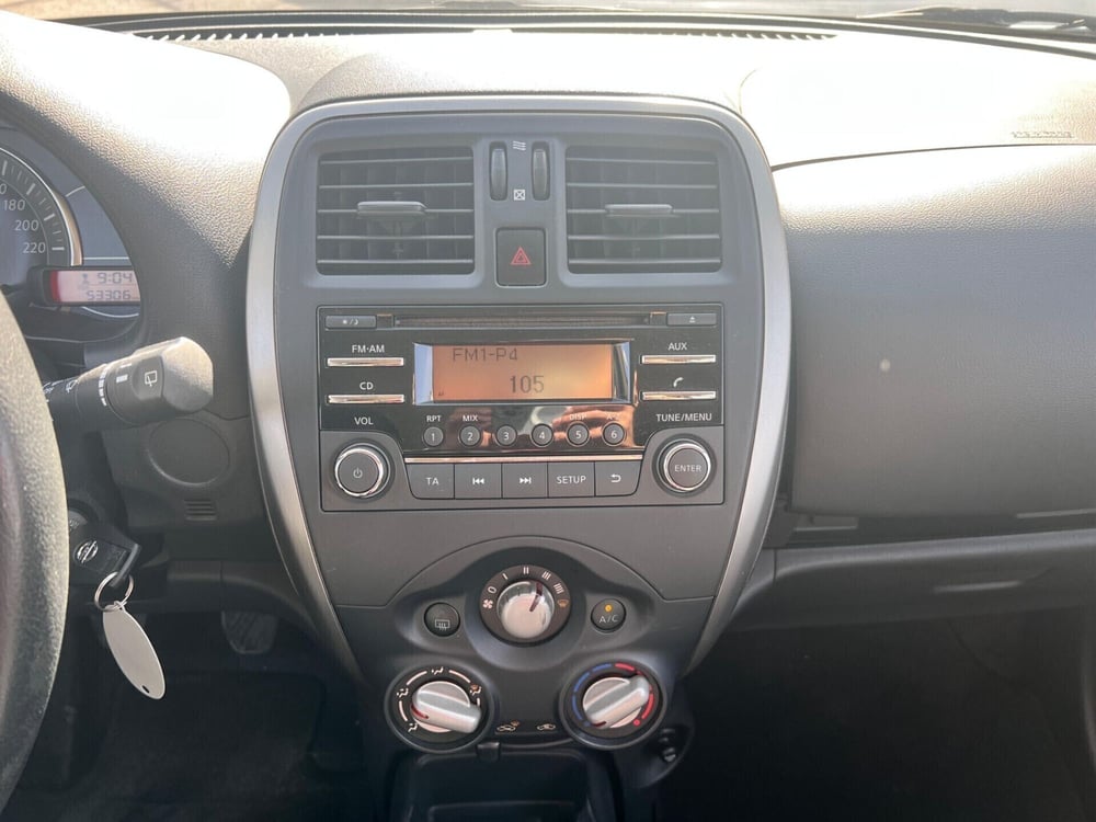 Nissan Micra usata a Messina (15)
