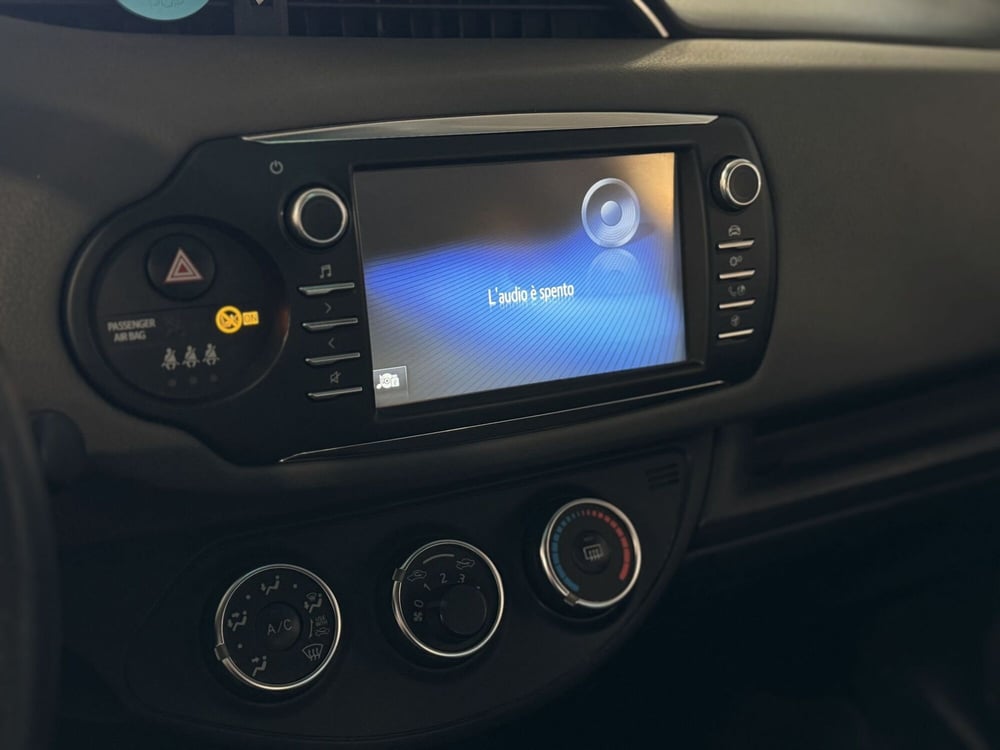 Toyota Yaris usata a Brescia (10)