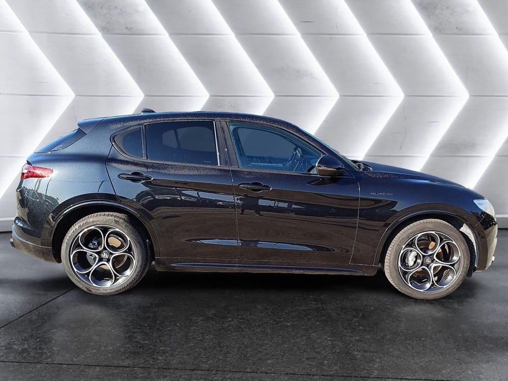 Alfa Romeo Stelvio usata  (5)