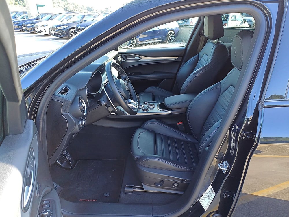 Alfa Romeo Stelvio usata  (6)