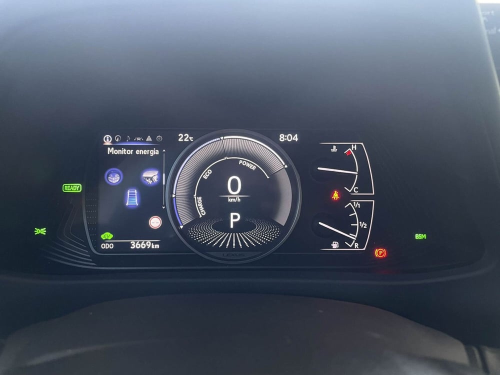 Lexus UX usata a Treviso (15)
