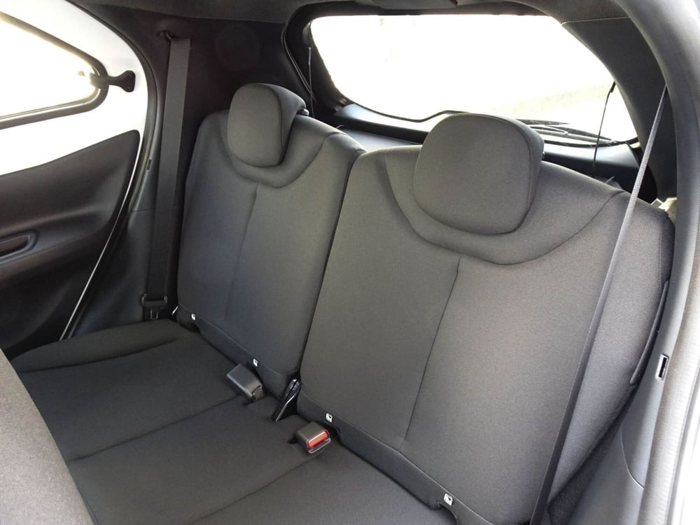 Toyota Aygo X nuova a Treviso (11)