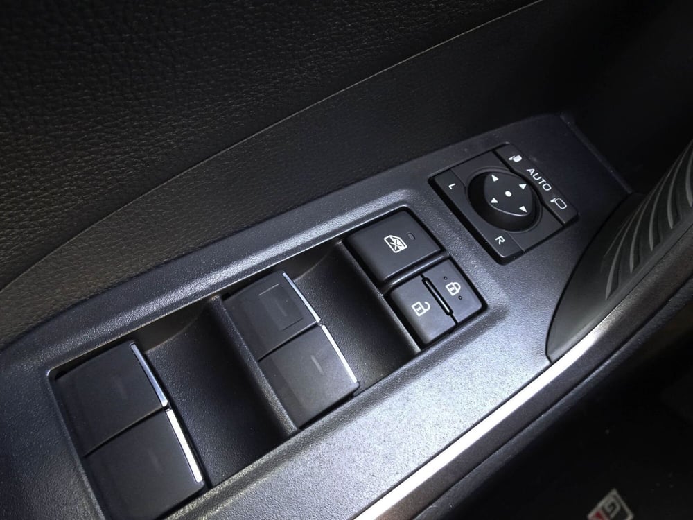 Toyota Rav4 usata a Treviso (17)