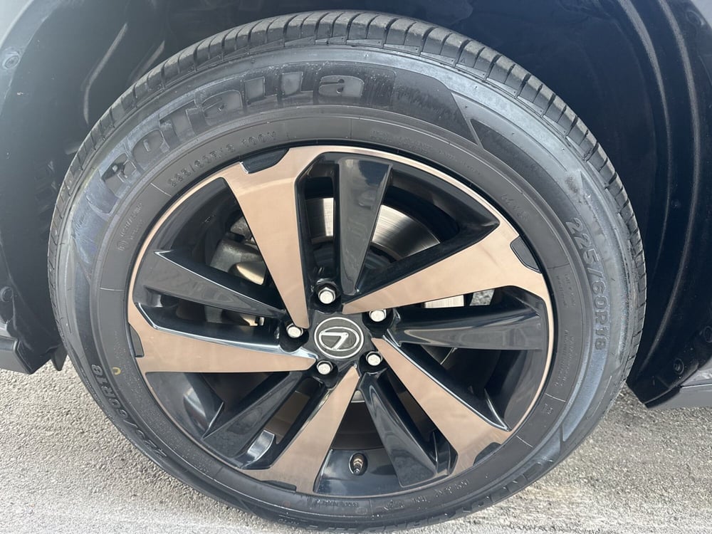 Lexus NX usata a Siracusa (5)