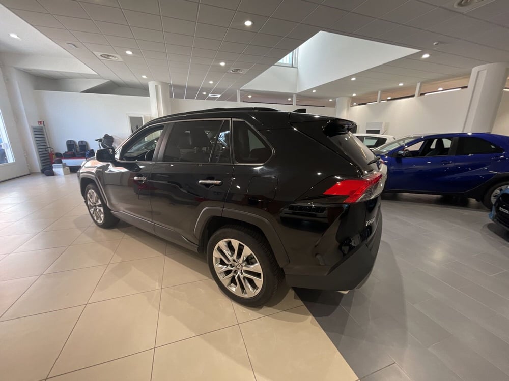 Toyota Rav4 usata a Catania (5)