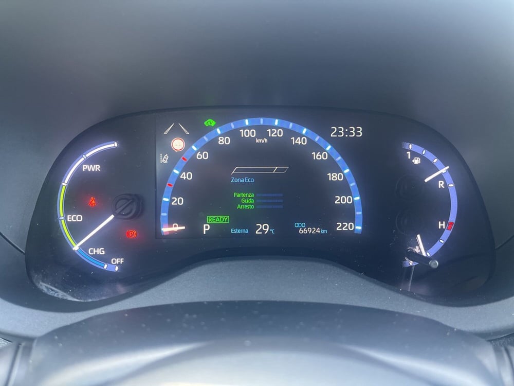 Toyota Yaris Cross usata a Ragusa (12)