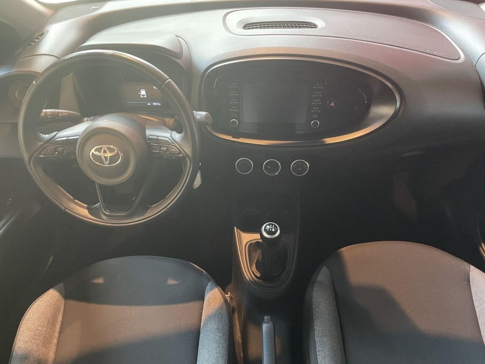 Toyota Aygo X usata a Pistoia (10)