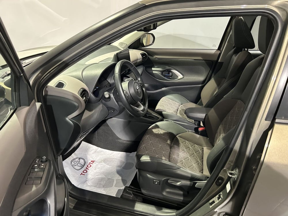 Toyota Yaris Cross usata a Milano (12)
