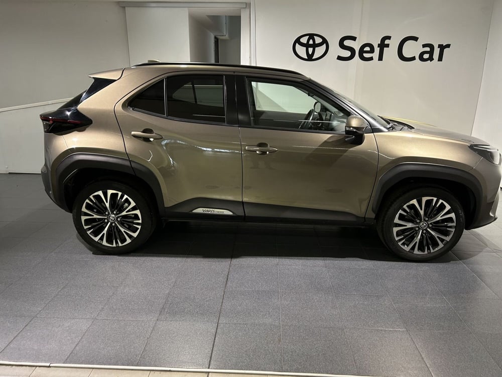 Toyota Yaris Cross usata a Milano (14)