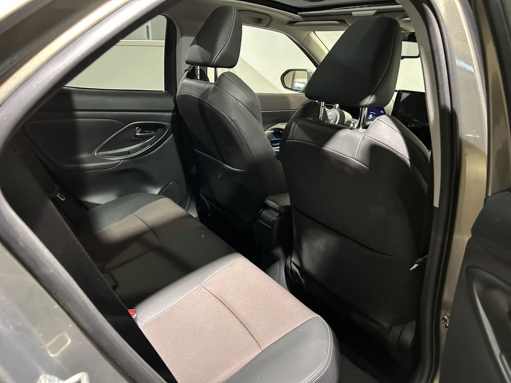 Toyota Yaris Cross usata a Milano (8)