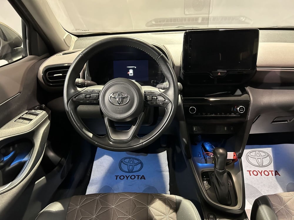 Toyota Yaris Cross usata a Milano (9)