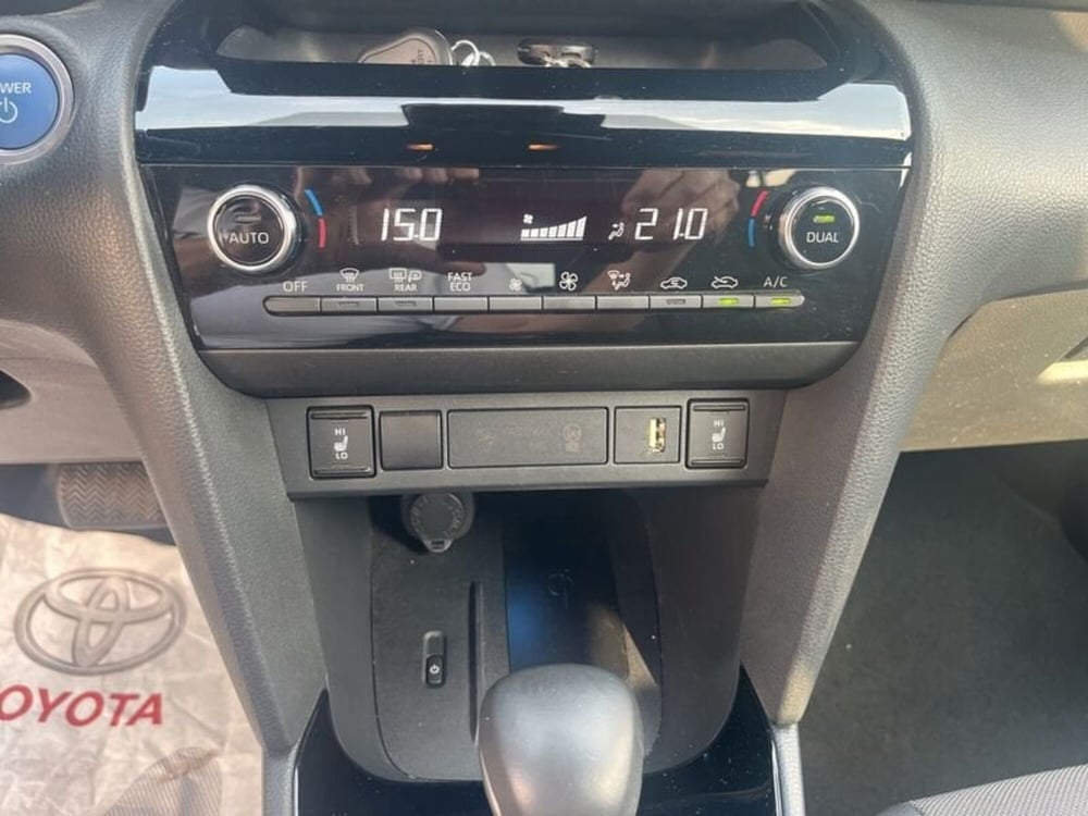 Toyota Yaris Cross usata a Vicenza (16)