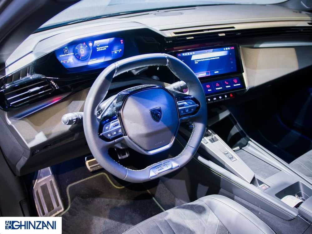 Peugeot 408 usata a Bergamo (10)
