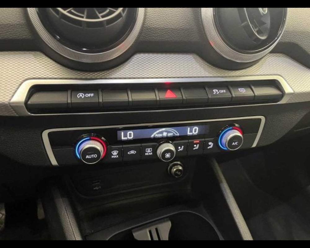 Audi Q2 usata a Bologna (13)