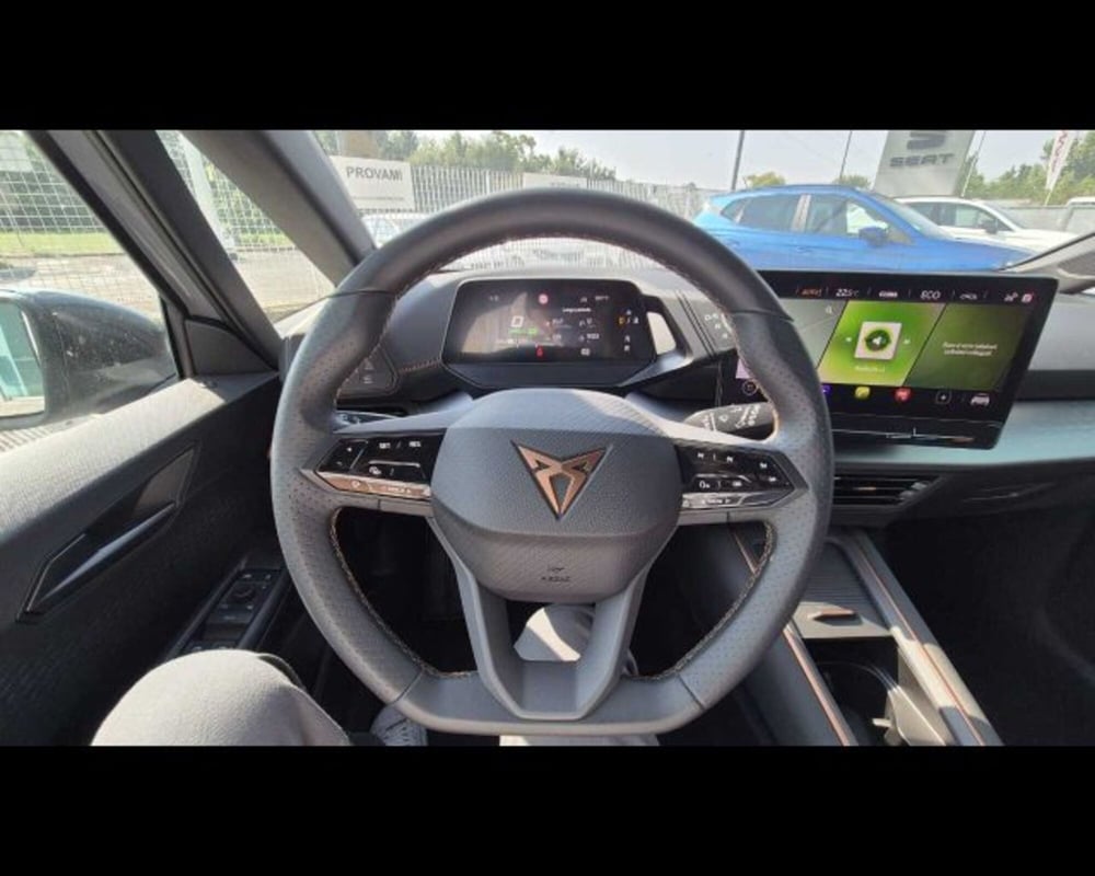Cupra Born nuova a Bologna (6)