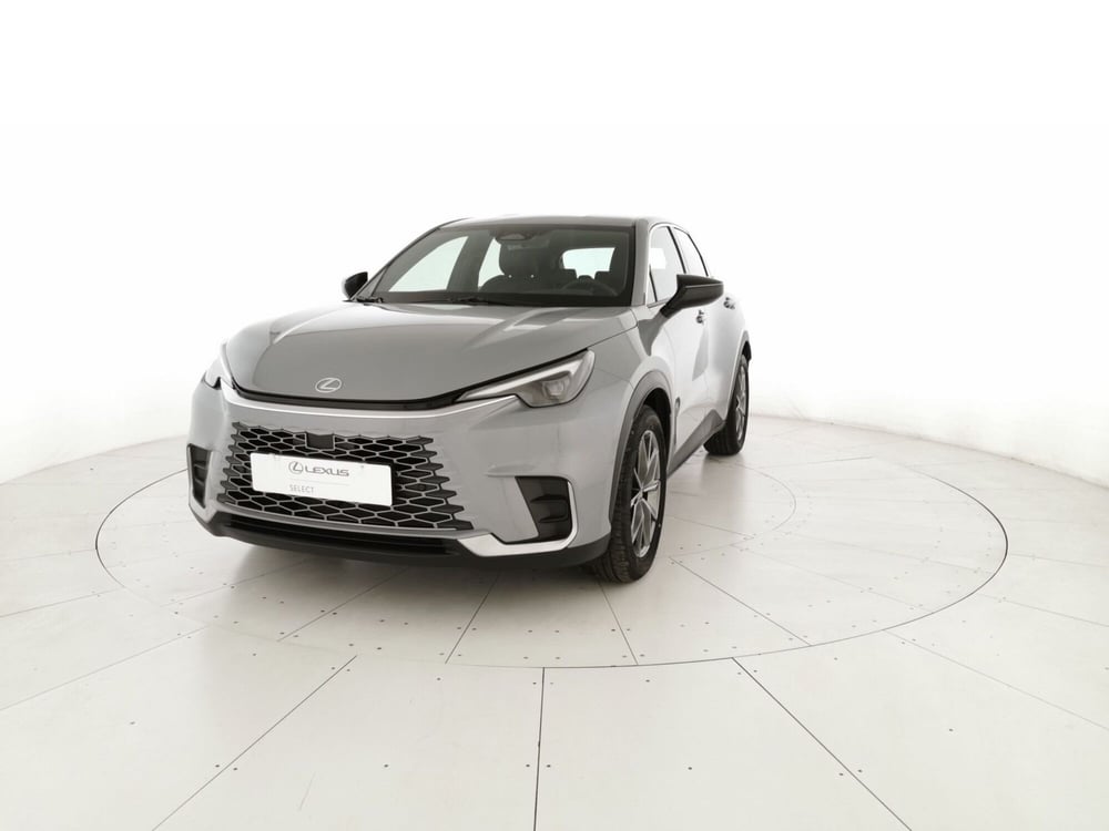 Lexus LBX usata a Roma