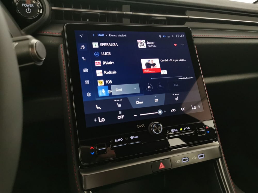 Lexus LBX usata a Roma (12)