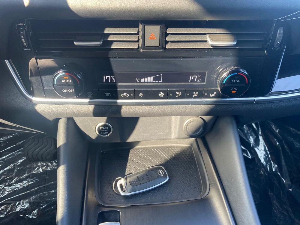 Nissan Qashqai usata a La Spezia (17)
