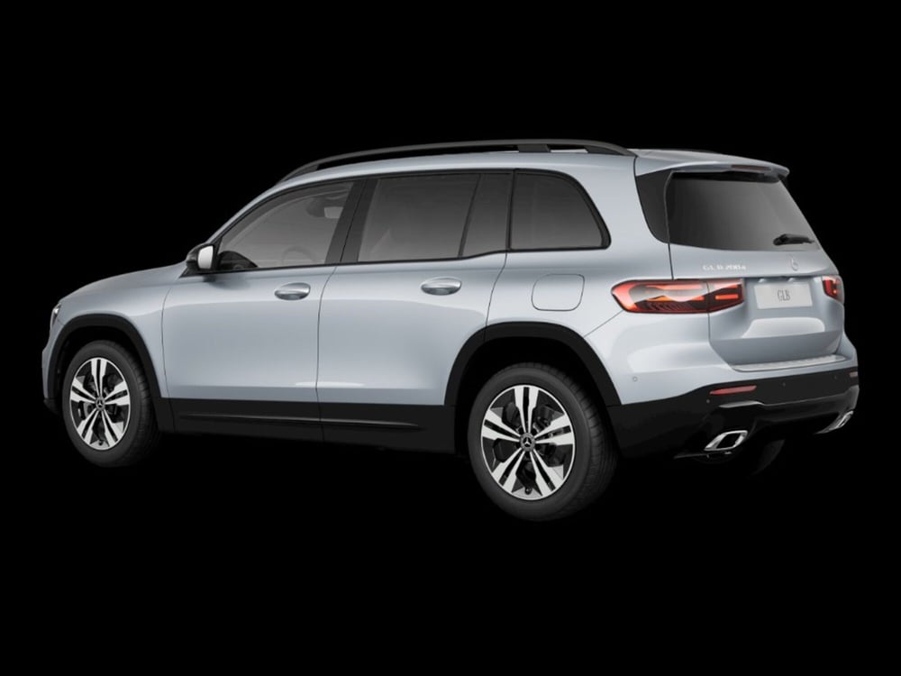 Mercedes-Benz GLB nuova a Siena (5)