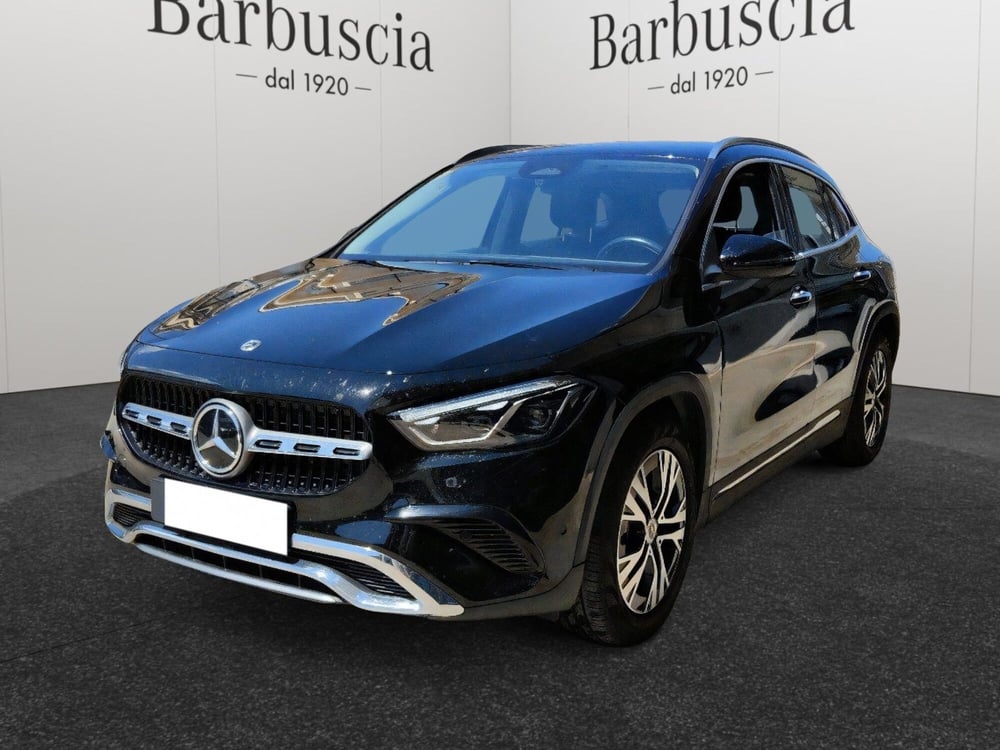 Mercedes-Benz GLA SUV usata a Pescara