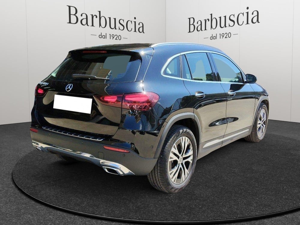 Mercedes-Benz GLA SUV usata a Pescara (3)