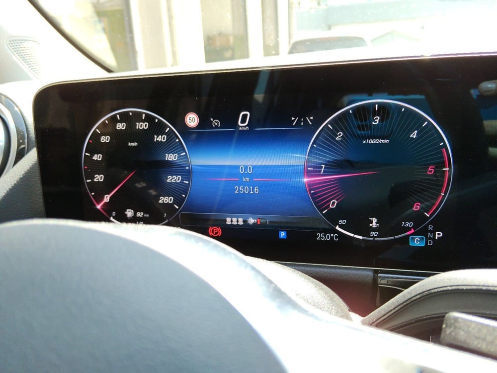 Mercedes-Benz GLA SUV usata a Pescara (9)