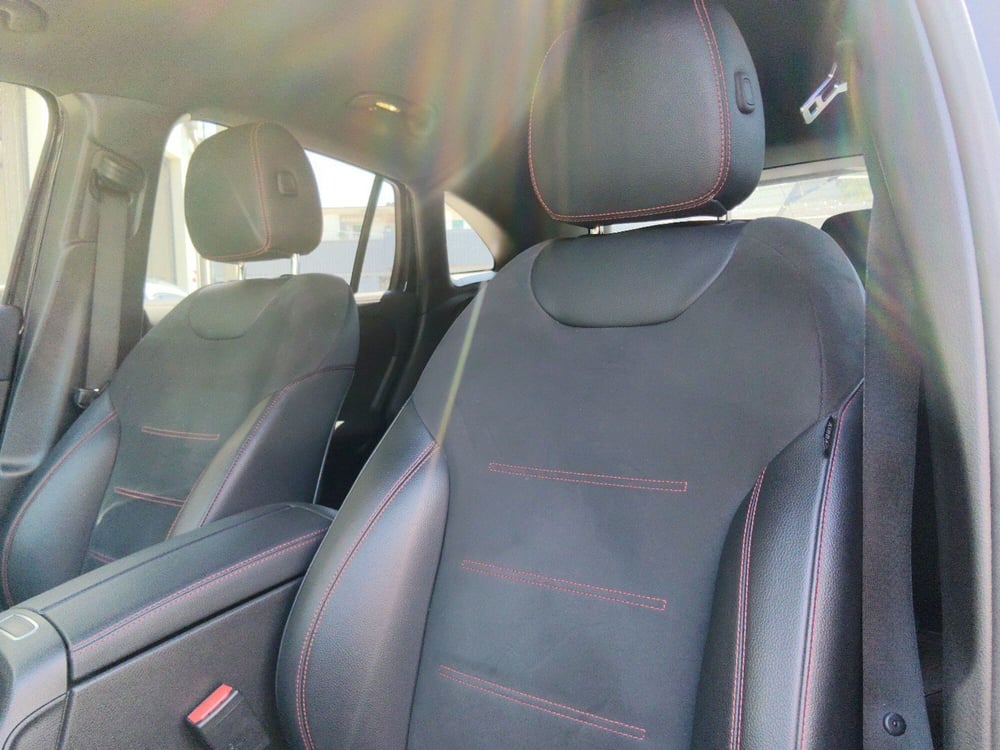 Mercedes-Benz GLA SUV usata a Pescara (8)