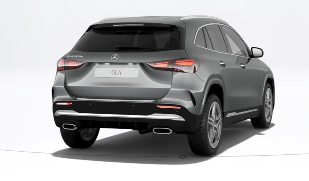Mercedes-Benz GLA SUV nuova a Bolzano (2)