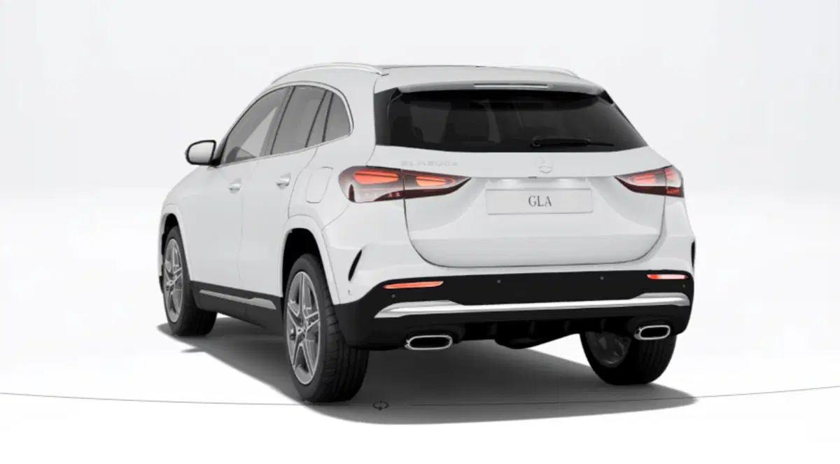Mercedes-Benz GLA SUV nuova a Bolzano (2)