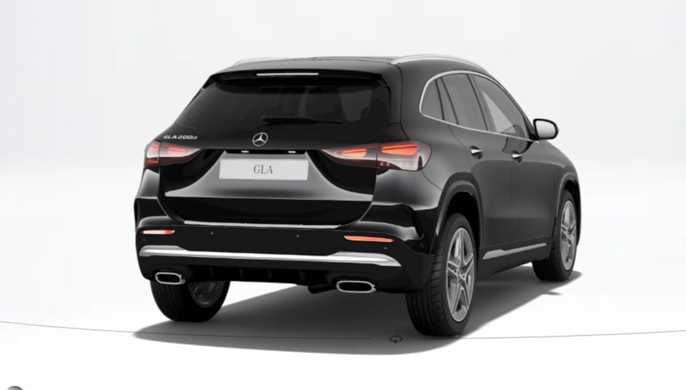 Mercedes-Benz GLA SUV nuova a Bolzano (3)