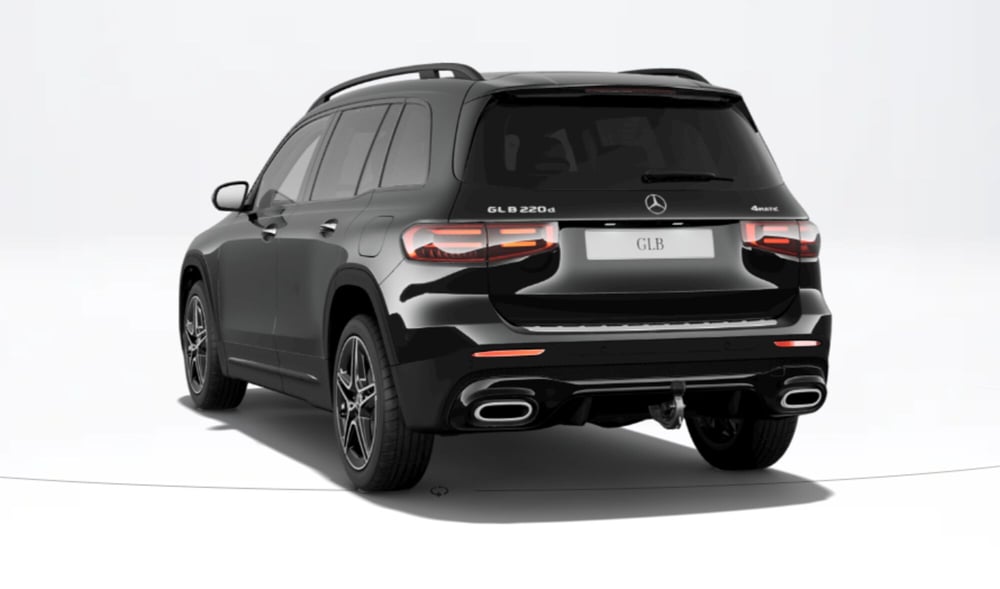 Mercedes-Benz GLB nuova a Bolzano (2)